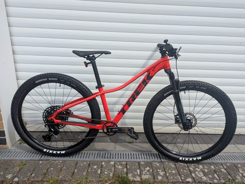 Trek marlin mountain bike - 8,