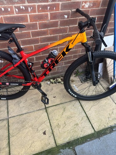Trek marlin 29in mountain - 29in,